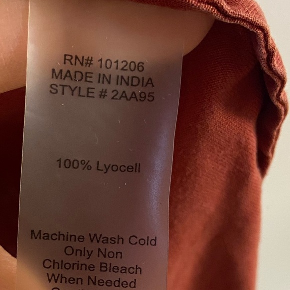 Soft surroundings button front shirt burnt Orange lyocell Medium - Picture 8 of 8